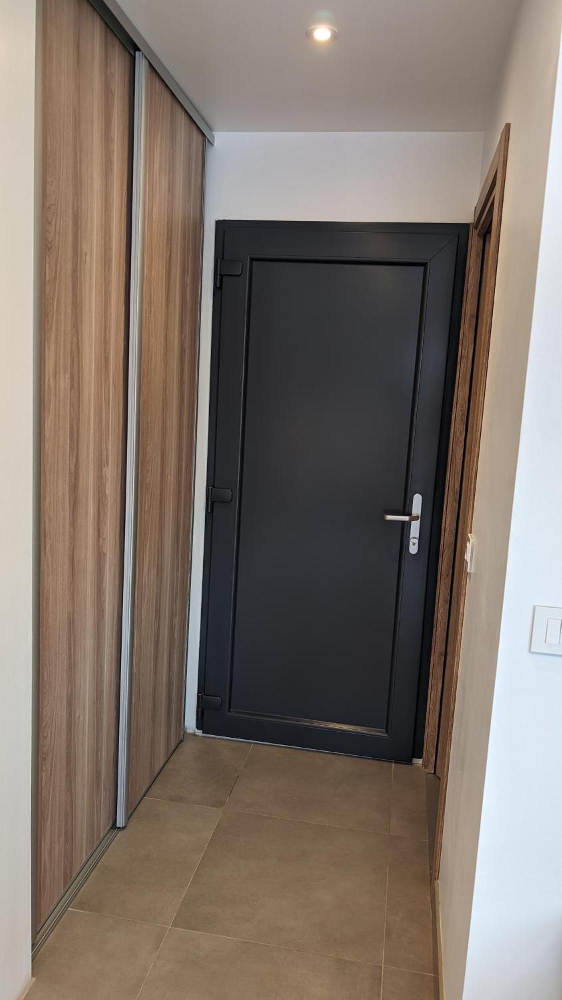 Appartement Domaine de la chapelle à Roquefort les Pins - Jacuzzi privatif - Alpes maritimes Extérieur photo